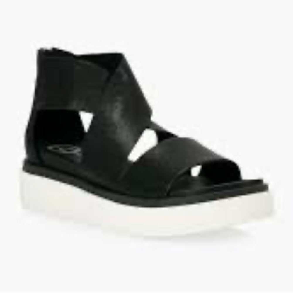 Wishbone collection  Elegant Black leather Platform Sandals with Cristal size 9